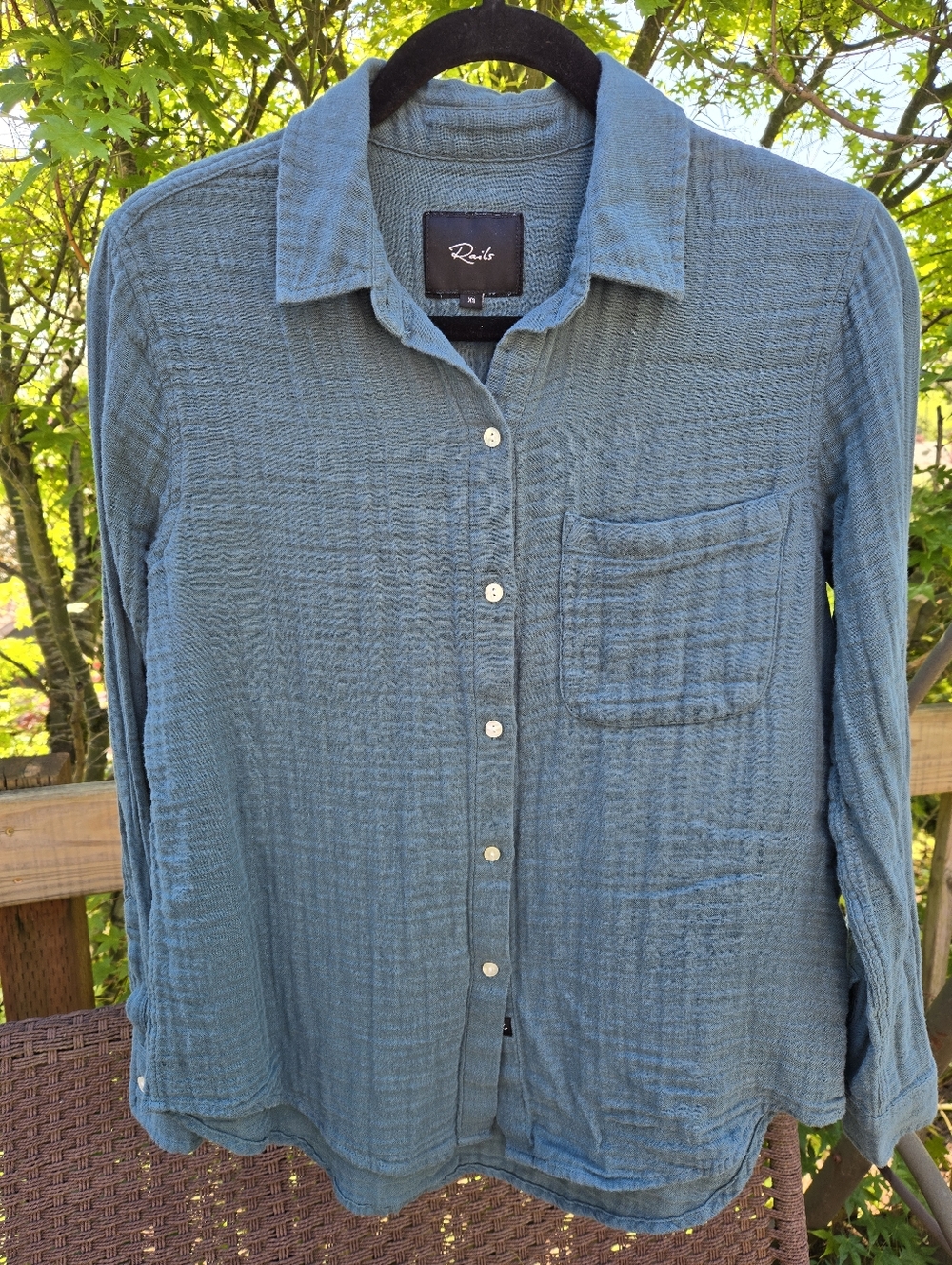 Rails Ellis Aspen Grove Button-up Cotton Top - XS
